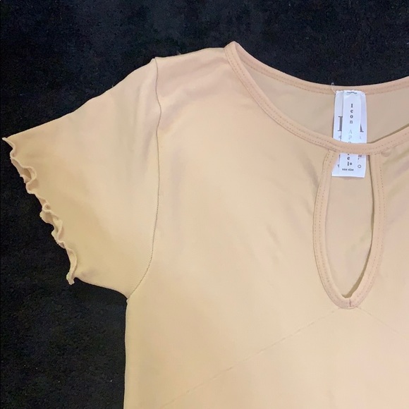 Spandex crop top - Picture 2 of 5